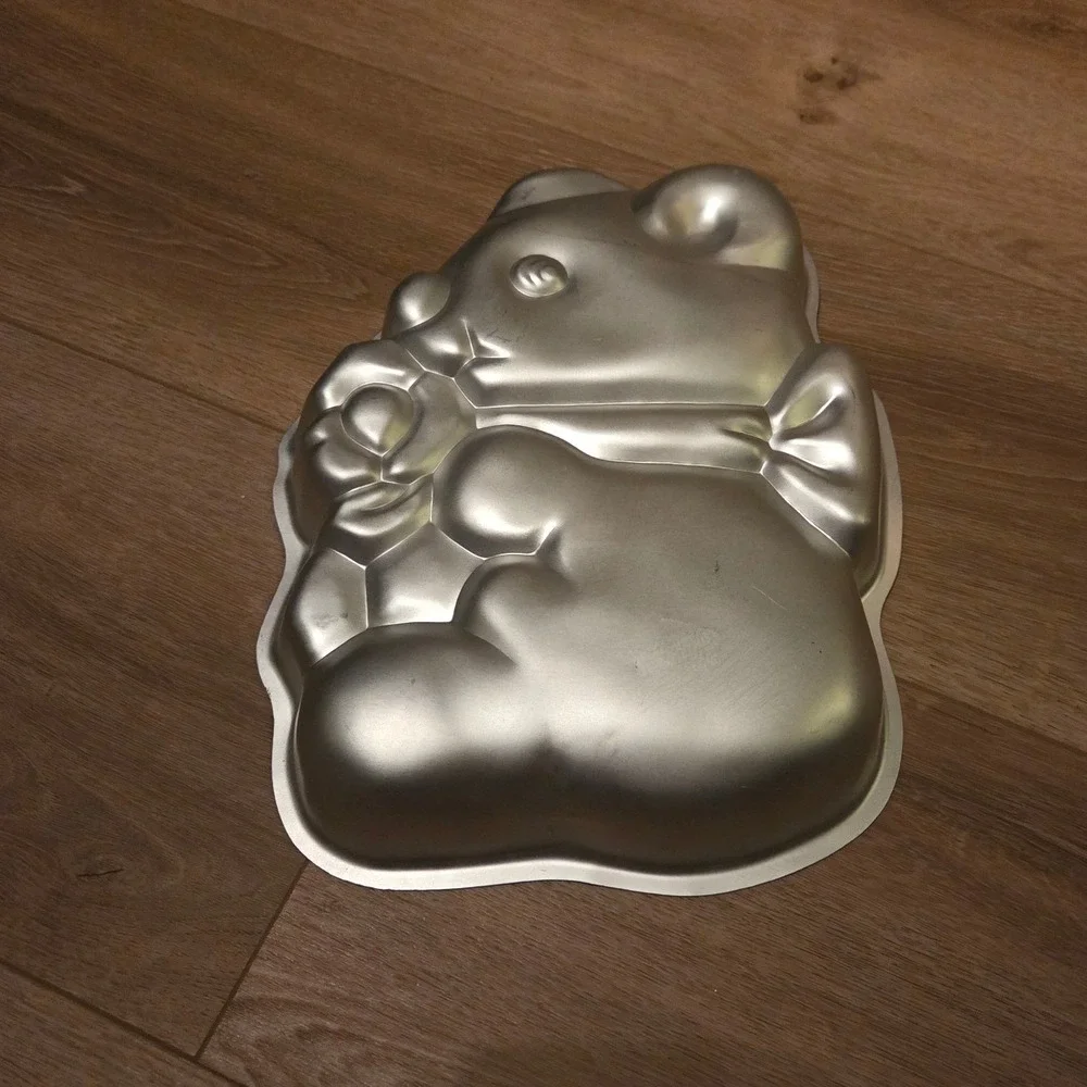 Wilton 1977 Teddy Bear Cake Pan Aluminum Baking Mold 502‎ 7458